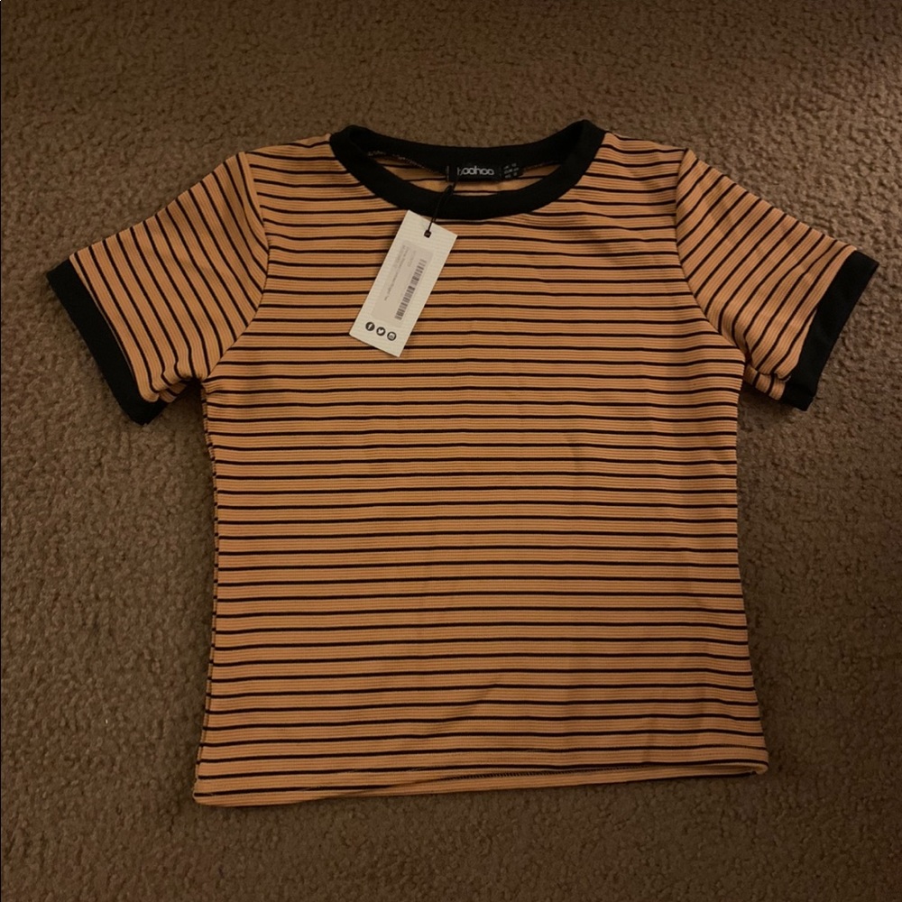 BOOHOO cropped top